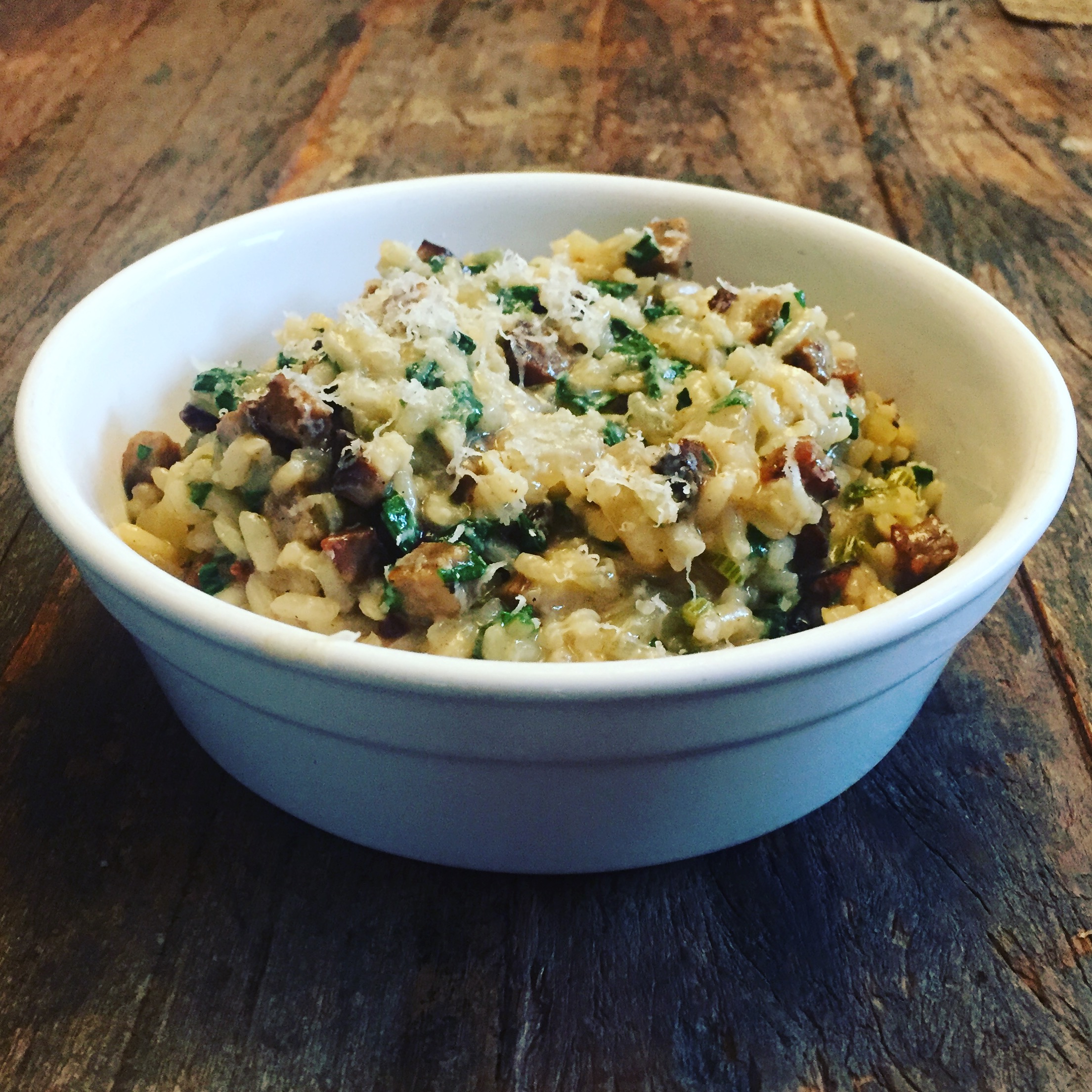 Risotto z lubczykiem i kiełbasą